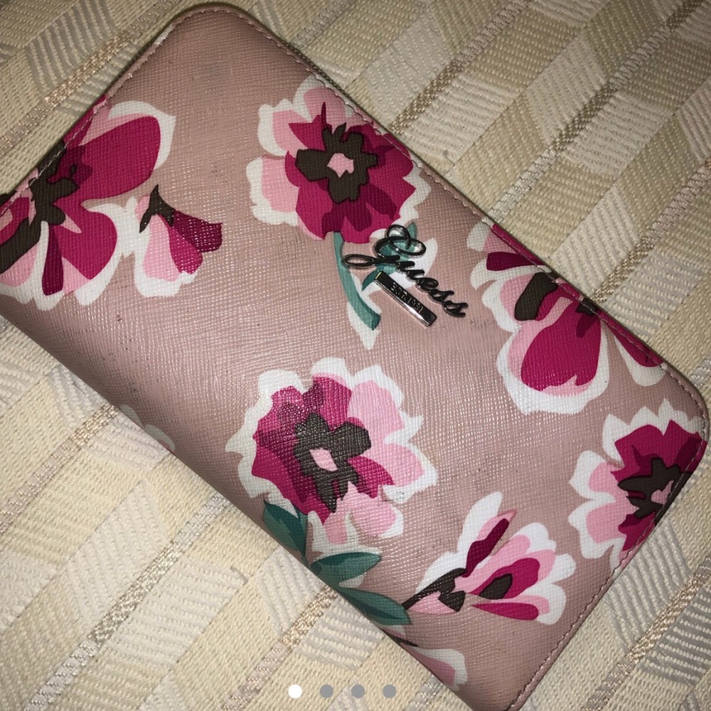 guess floral wallet